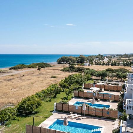 Rita Mare Seafront Villas Heated Pools Gennadi Exterior foto