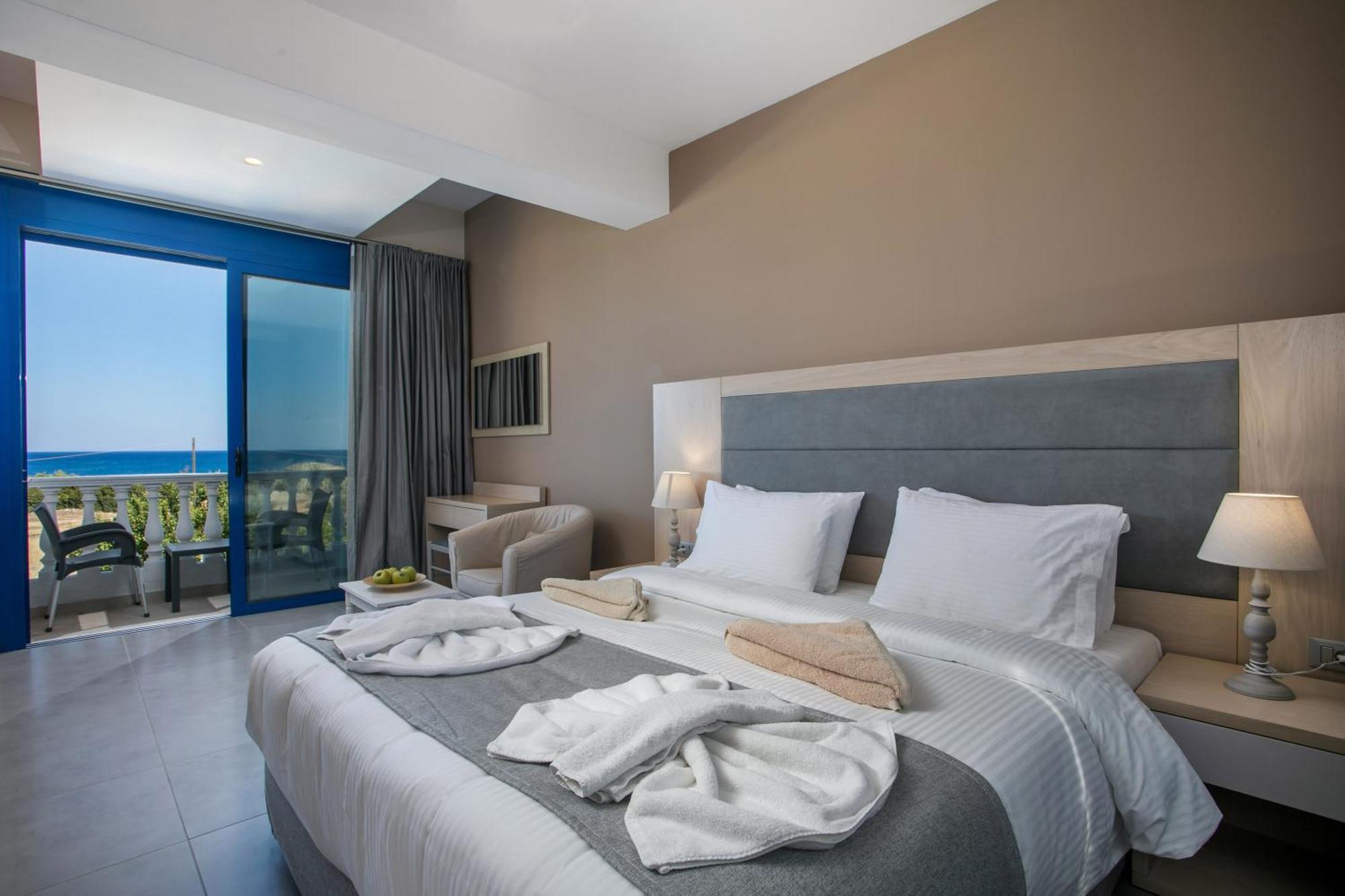 Rita Mare Seafront Villas Heated Pools Gennadi Exterior foto
