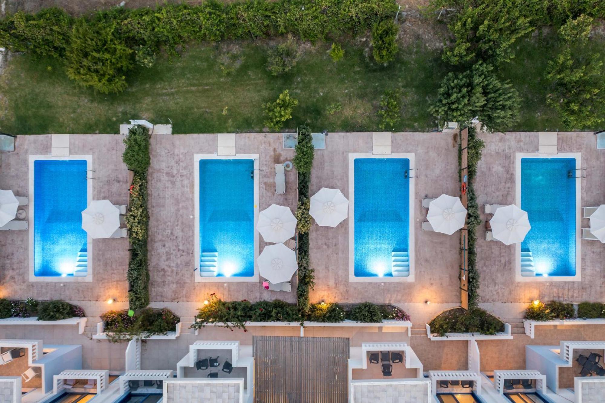 Rita Mare Seafront Villas Heated Pools Gennadi Exterior foto