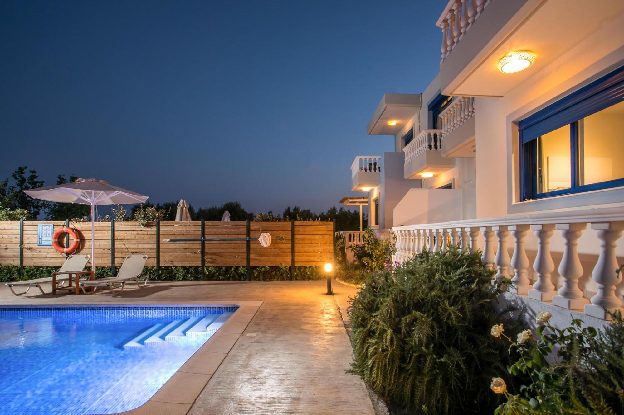 Rita Mare Seafront Villas Heated Pools Gennadi Exterior foto